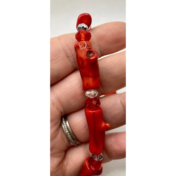 Vintage Red Coral Beaded Necklace - Picture 5 of 5